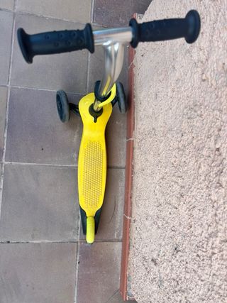 Patinete infantil 3 ruedas amarillo