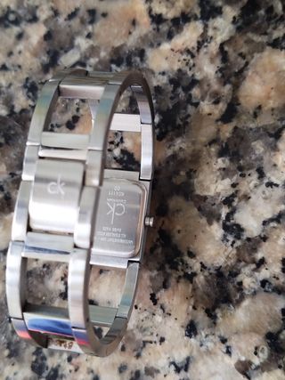 Reloj  Suizo para Dama , lo doy a buen precio 