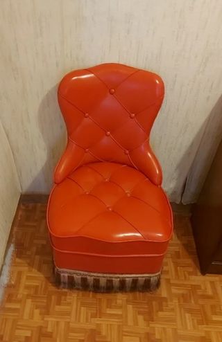 Butaca dormitorio roja