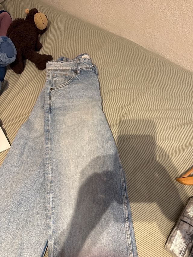 Vaqueros niña Zara 13/14 años como nuevo