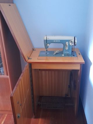 Maquina de coser SIGMA