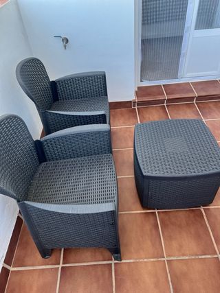 Juego terraza: 2 sillas y mesa