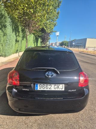 Toyota Auris 2009