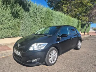 Toyota Auris 2009
