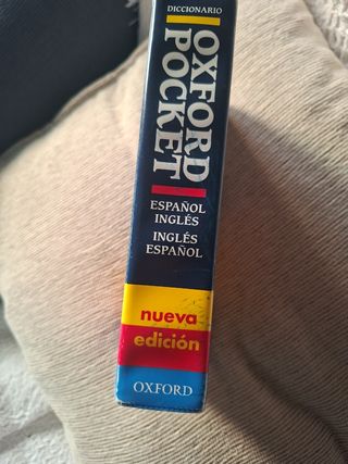 Dictionary Oxford Pocket Esp-Ing/Ing-Esp 2ª Edi...