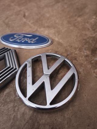 Lote 4 Emblemas Coches Vintage: Ford, VW, Opel, Re