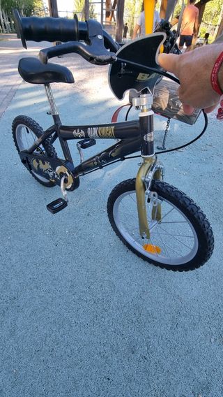 Bicicleta Infantil Batman 16
