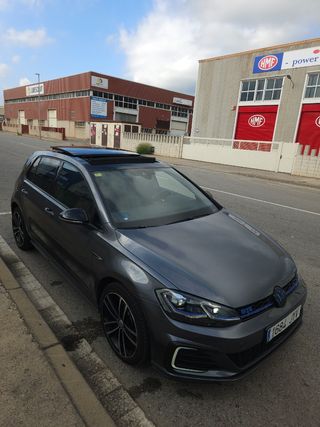 Volkswagen Golf GTE 7.5 Hibrido enchufable 