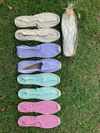 Alpargatas a rayas nuevas