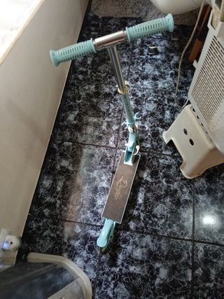 Patín infantil azul