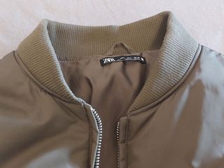 Chaqueta bomber Zara verde