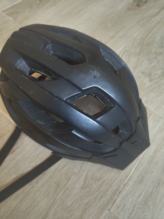 Casco de bicicleta negro