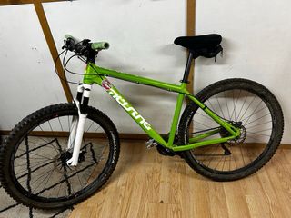 Bicicleta MTB 29 Verde Lima Musing (Marca de USA)