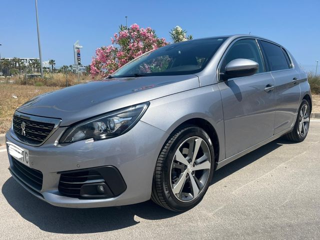 Peugeot 308 1.5DCI 130CV Allure, año 2019, Libro!!