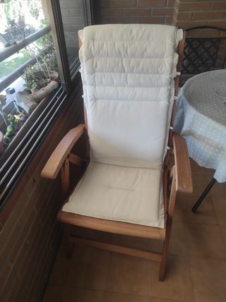 Sillón de jardín de madera