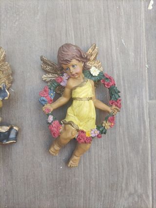 2 angelitos decorativos
