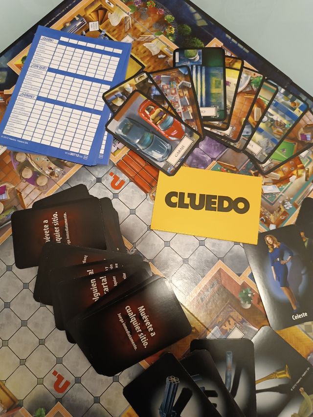 Gioco da tavolo CLUEDO
