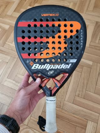 Pala Bullpadel Vertex 02