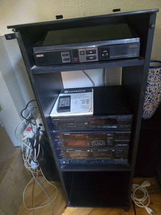 Equipo de música Akai
