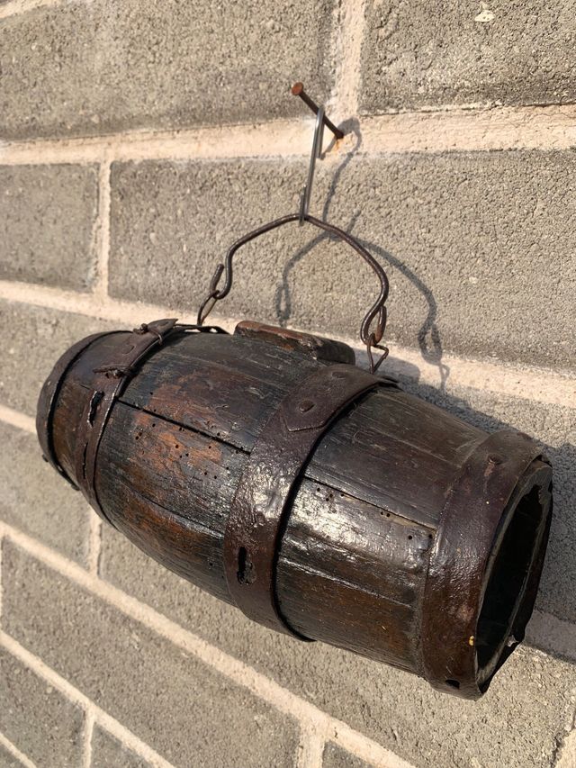 Botticella ovale antica in legno