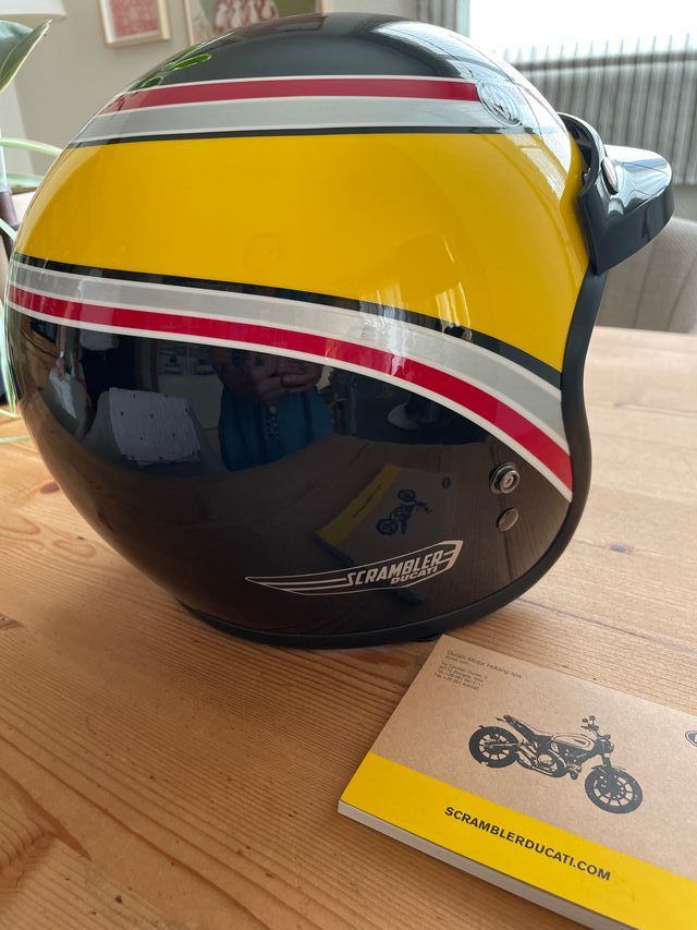 Casco BELL SCRAMBLER DUCATI