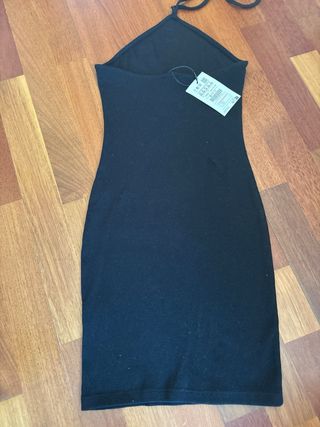 Vestido negro corto Pull&Bear