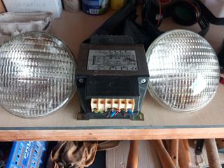 Lampade alogene per piscina Tecnotra con trasformatore