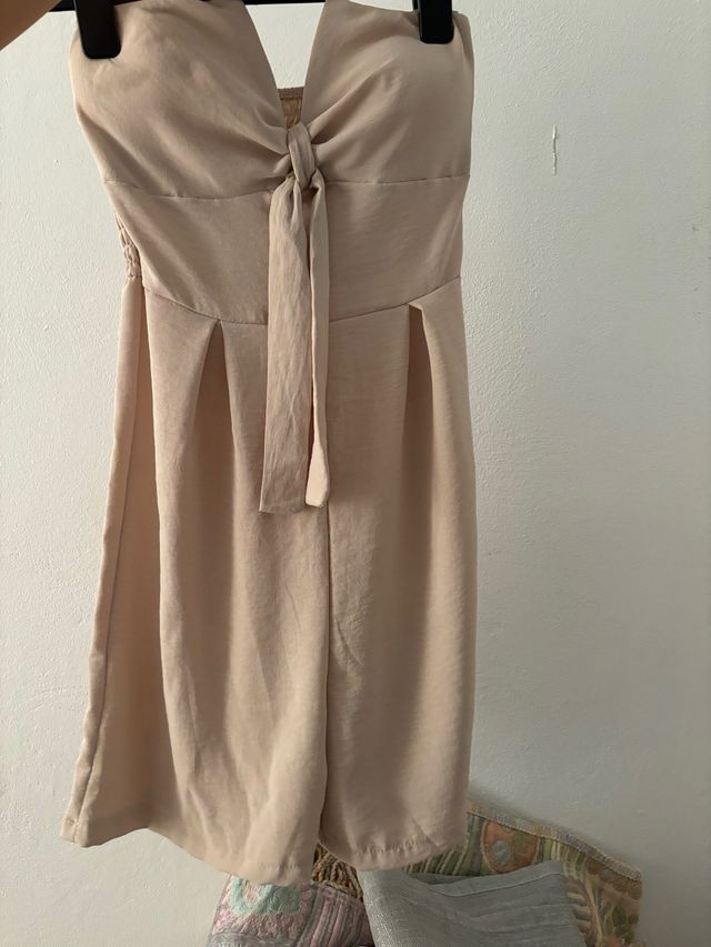 Mono palabra de honor beige sin usar