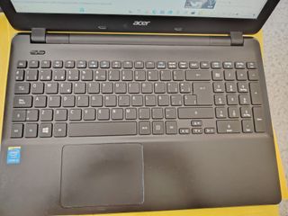 Acer TravelMate P256-M 15,6 i3-4005U