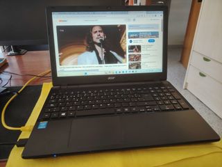 Acer TravelMate P256-M 15,6 i3-4005U