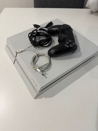 Ps4 Blanca 1TB SSD (disco duro sólido y rápido)