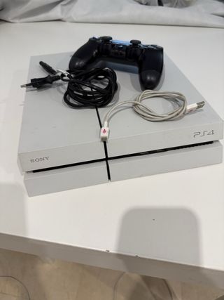 Ps4 Blanca 1TB SSD (disco duro sólido y rápido)