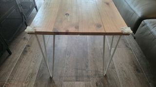 Mesa de centro de madera
