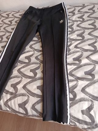 Pantalón chándal Adidas negro chica
