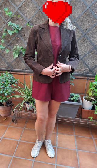 Chaqueta de piel marrón
