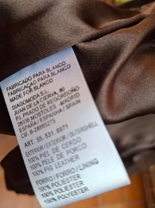 Chaqueta de piel marrón