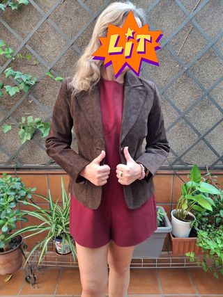 Chaqueta de piel marrón