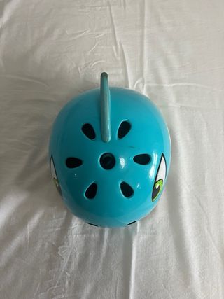Casco de bici infantil tiburón