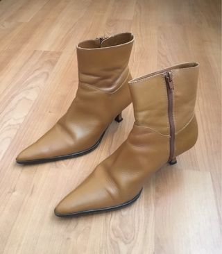 Botines marrones de piel nº 36