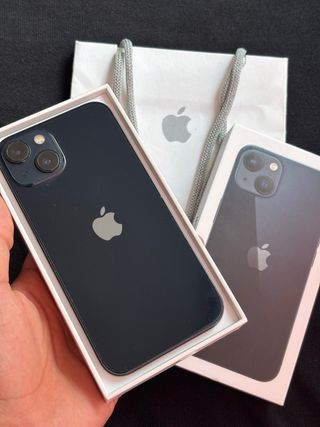 iPhone 13 94% Batería