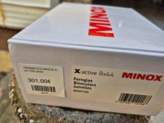 Prismáticos Minox con correa y tripode 
