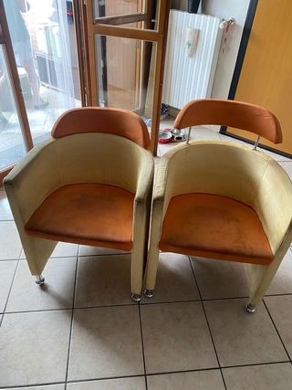 Coppia Poltrone Design Beige e Arancio