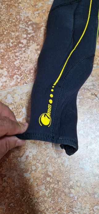 Traje de buceo con capucha tribord de 7 milímetros
