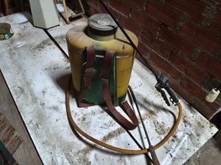 Varias Mochilas Pulverizadora Cobre Antigua