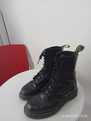 Botas Dr. Martens Talla 36 Negras