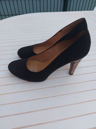 Zapatos de tacón negros