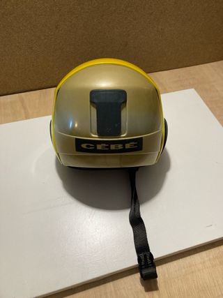 Casco de esquí CEBE amarillo