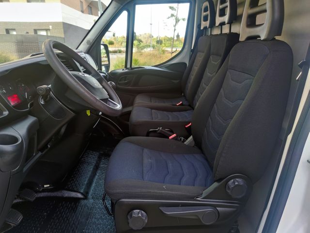 Iveco Daily 2.3D 155CV L4H4, IVA INCL. Año 2019