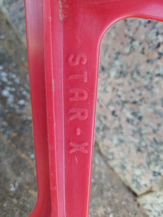 Llantas Star X antiguas rojas