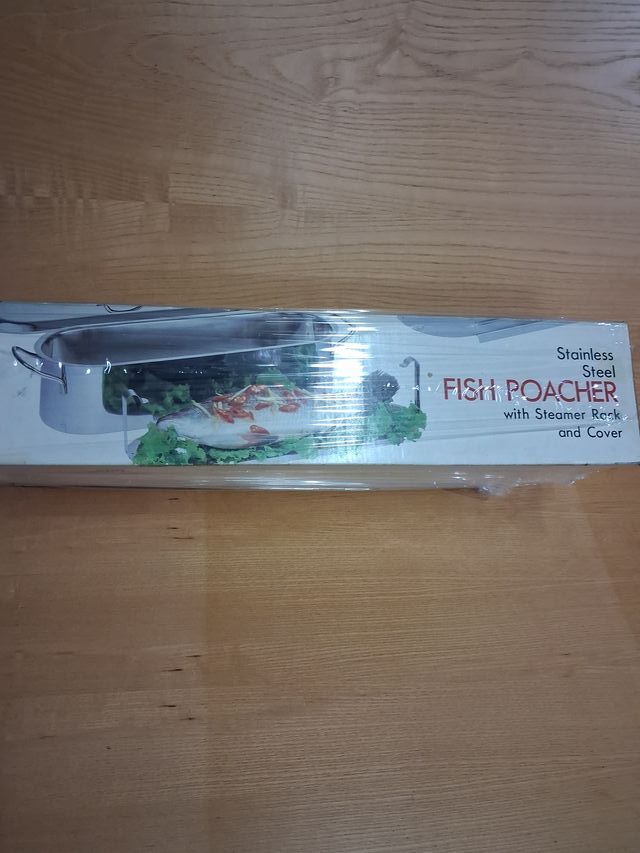 Escalfador de pescado metálico